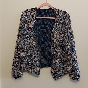 Beautiful reversible floral jacket sz. L